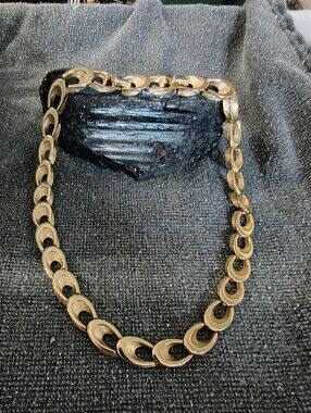 Vintage Oval-link Trifari Gold Tone Necklace With Extension